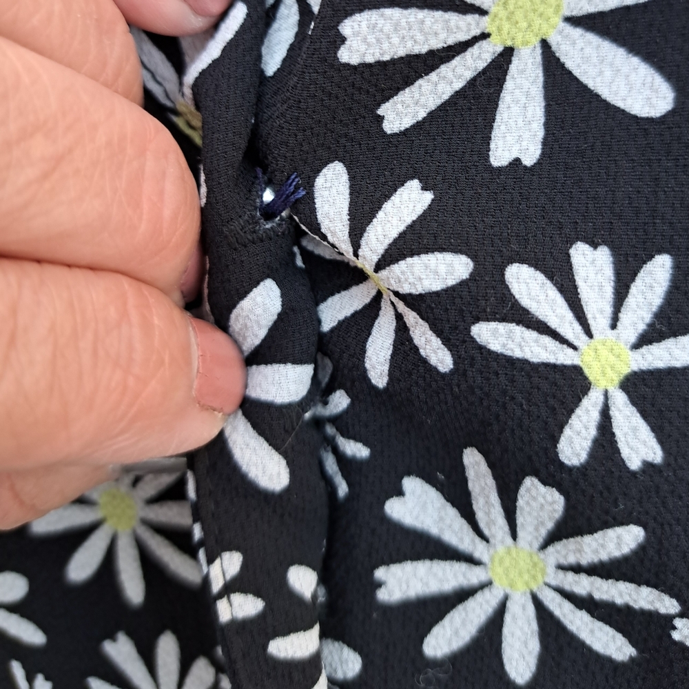 H&M Divided Size XS Daisy Flower Print Mini Dress - Picture 9 of 10
